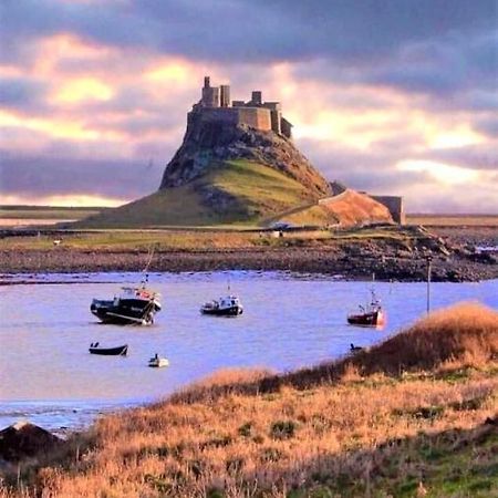The Ship Inn Holy Island of Lindisfarne Экстерьер фото