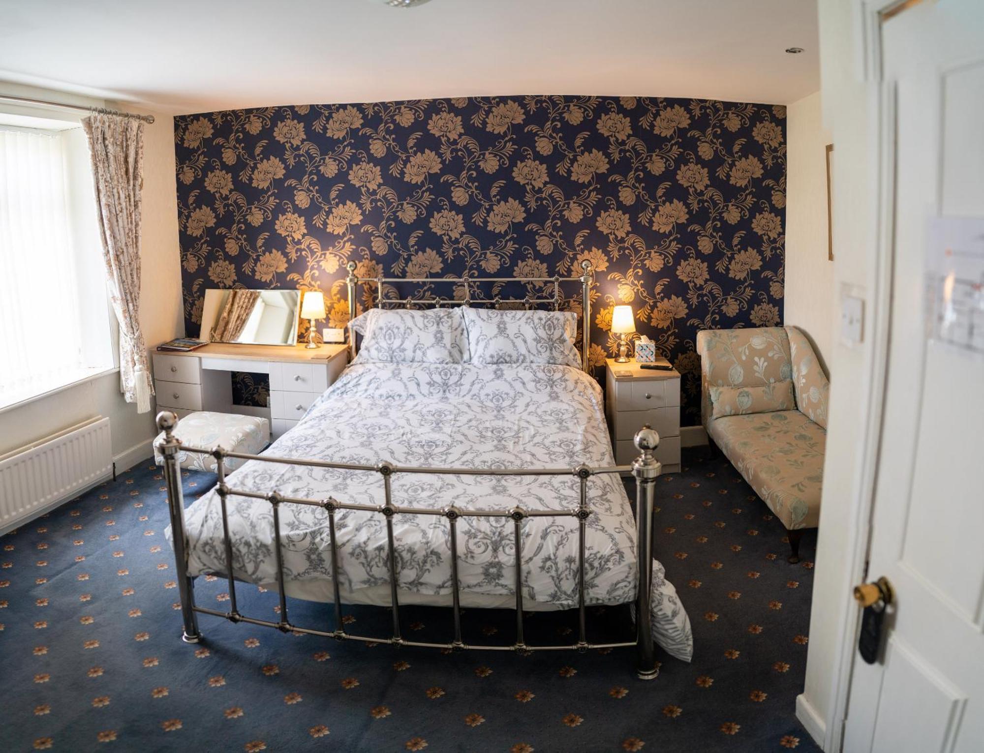 The Ship Inn Holy Island of Lindisfarne Экстерьер фото